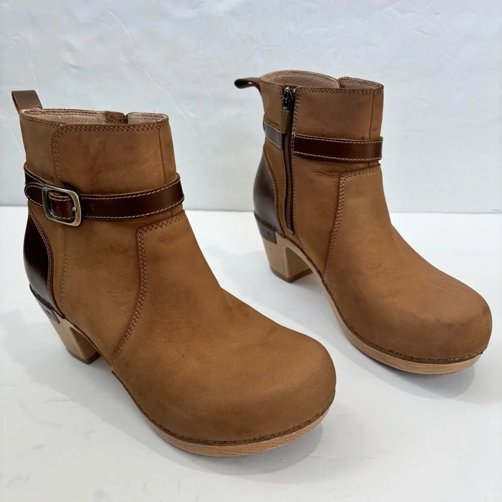 Dansko Anya Biscotti Brown Nude Leather Zip Buckled Platform Ankle Bootie 5.5/36